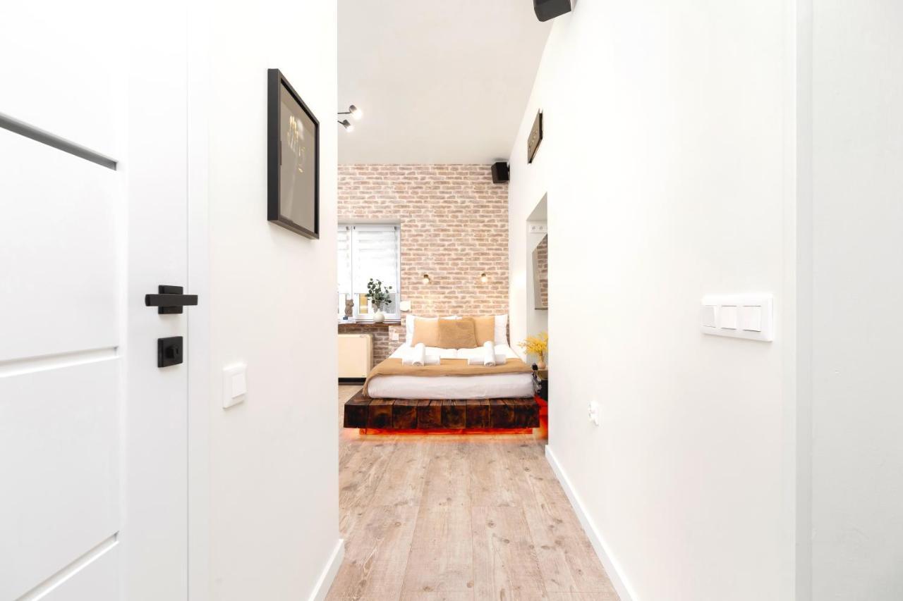 Wow Apartment By Cozyplace Krasków Exterior foto